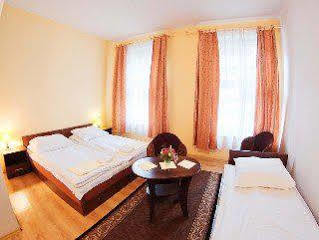 Ingo Hotel apartamentowy 3*